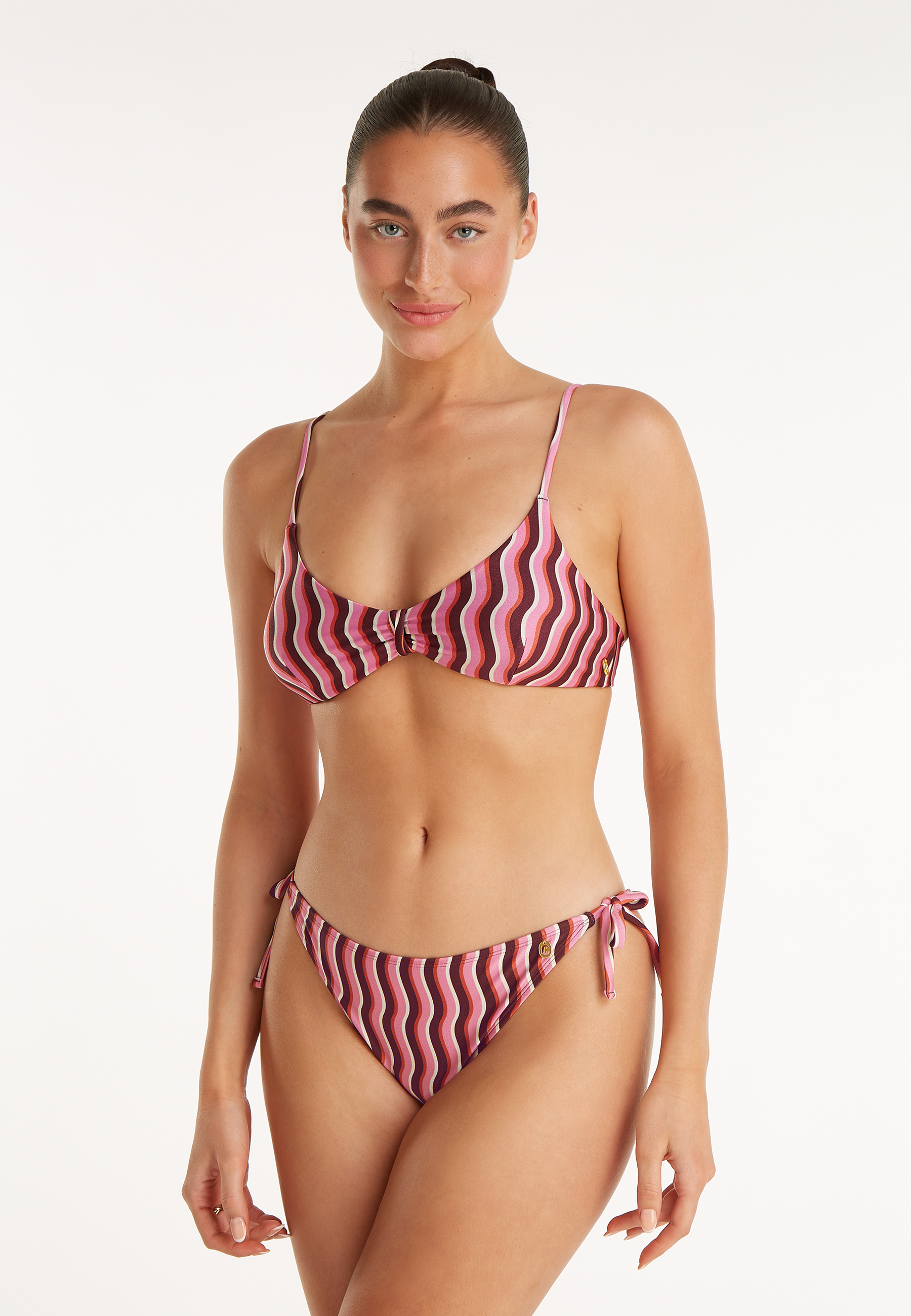 Bow bikini bottom groovy wave  Bow bikini bottom groovy wave