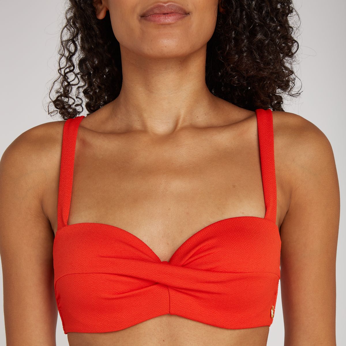 Twisted bikini top summer red relief