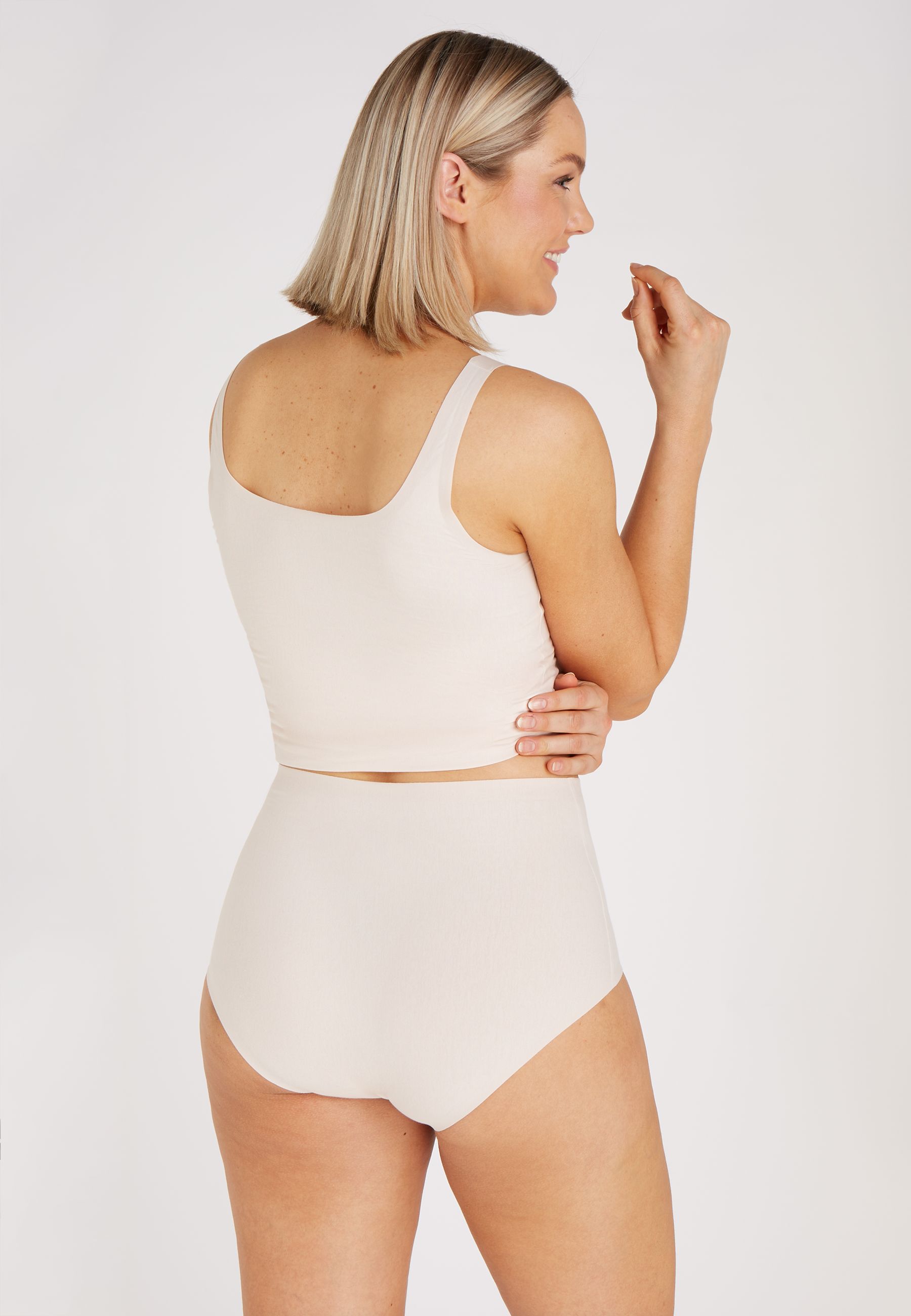 high waist almond