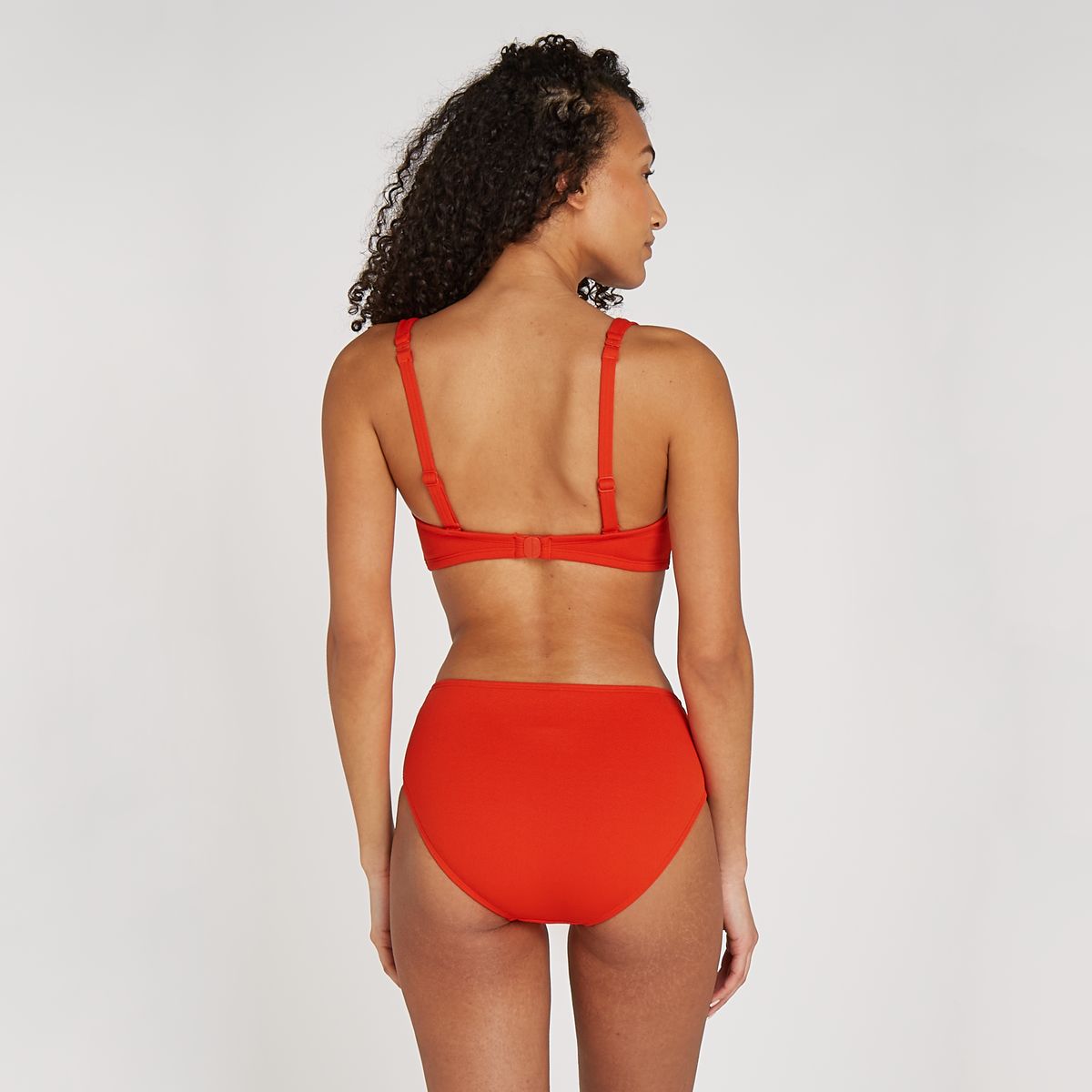 Twisted bikini top summer red relief